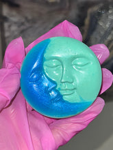 Load image into Gallery viewer, Sun ☀️ &amp; Moon 🌙 Goddess Soaps
